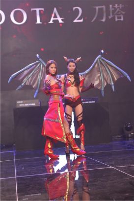 这样的对比 这样的对比