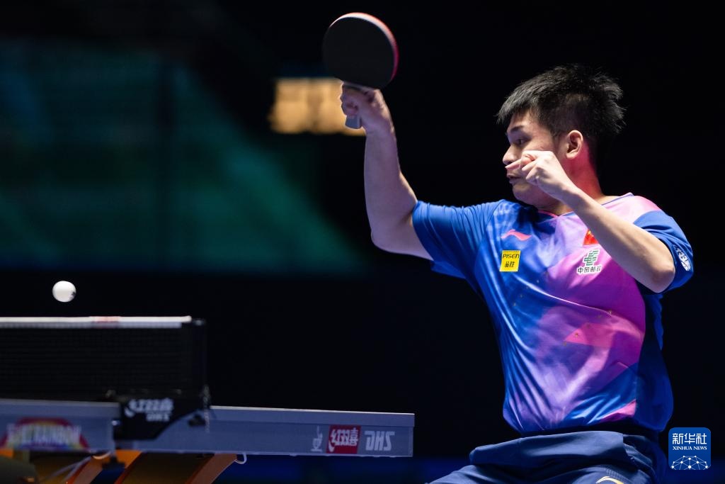 表现显然令 表现显然令