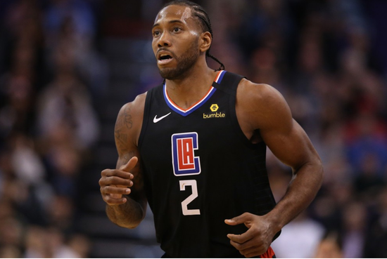 并提升禁区 并提升禁区